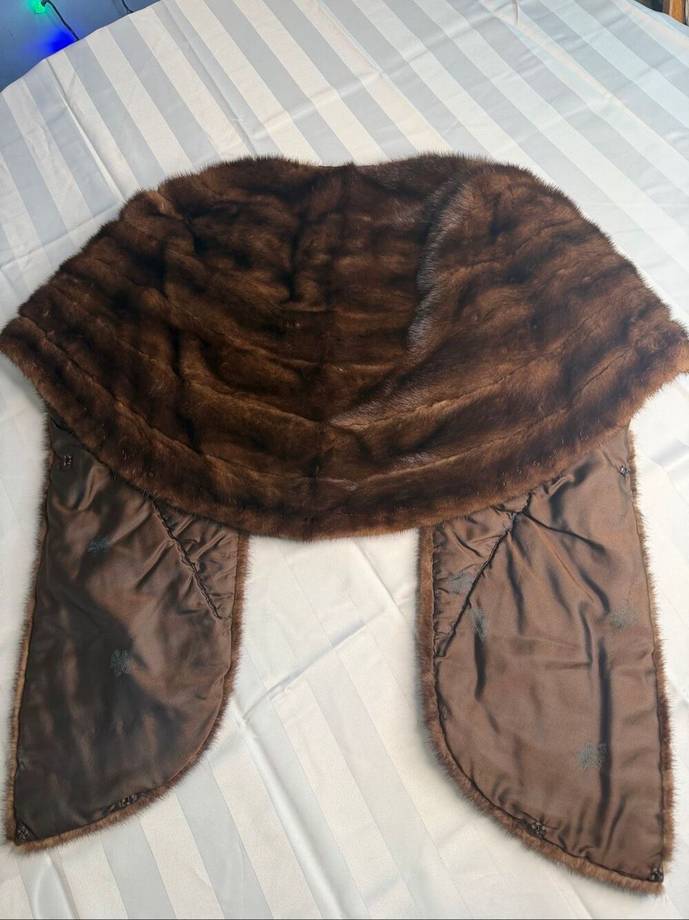 A. Shapiro Vintage Brown Real Fur Cape Stole Wrap Philadelphia One Size - Picture 11 of 13
